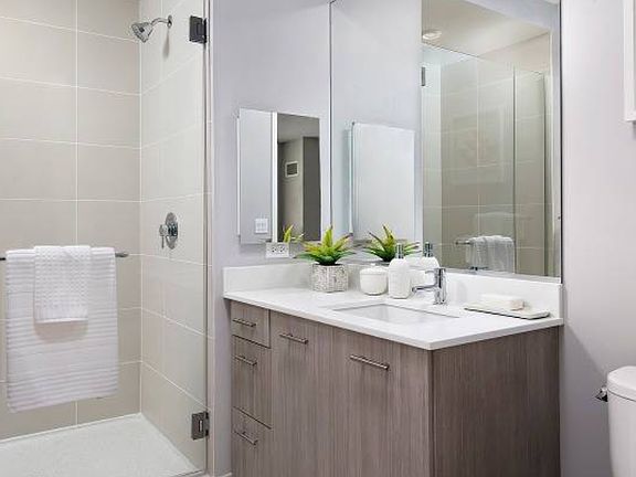 4th image of 145 N Dearborn St #3618