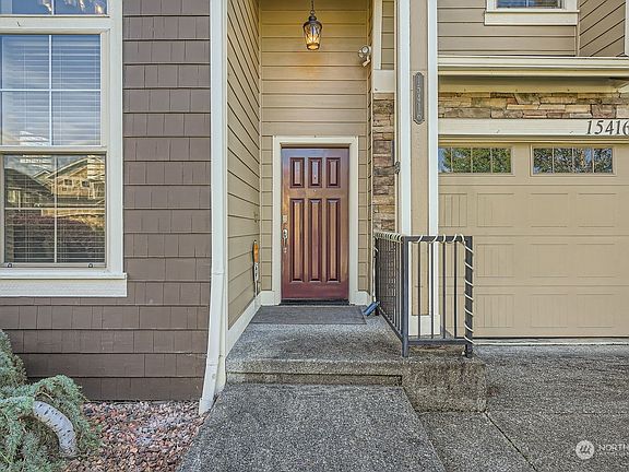 3rd image of 15416 84th Avenue E