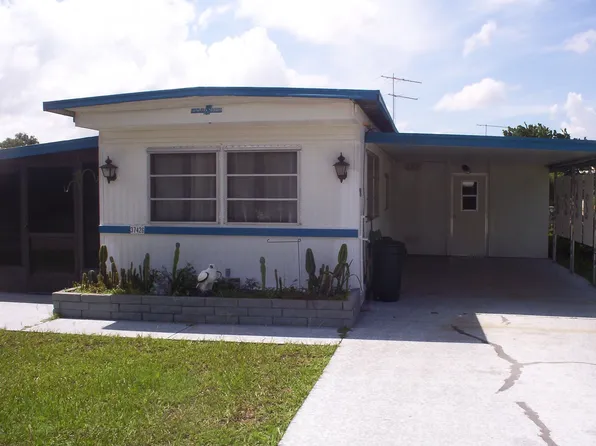 37426 Attica Ave, Zephyrhills, FL 33542