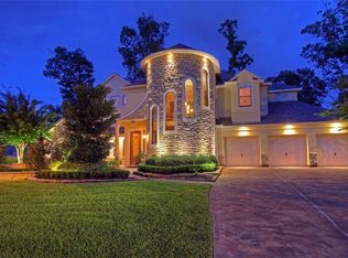 12 Broadmoor Ct, Conroe, TX 77304