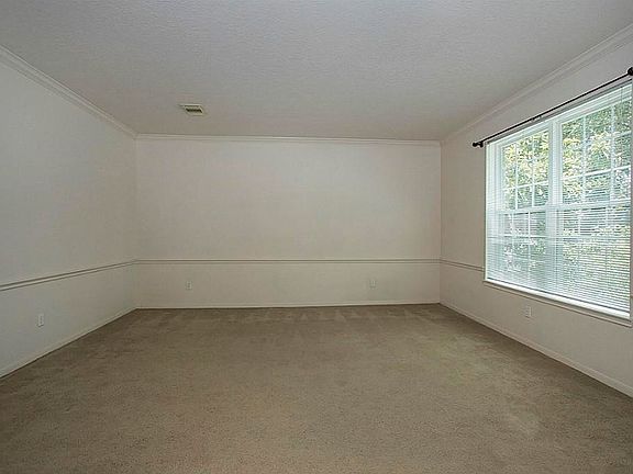 5th image of 2706 Sandpebble Dr