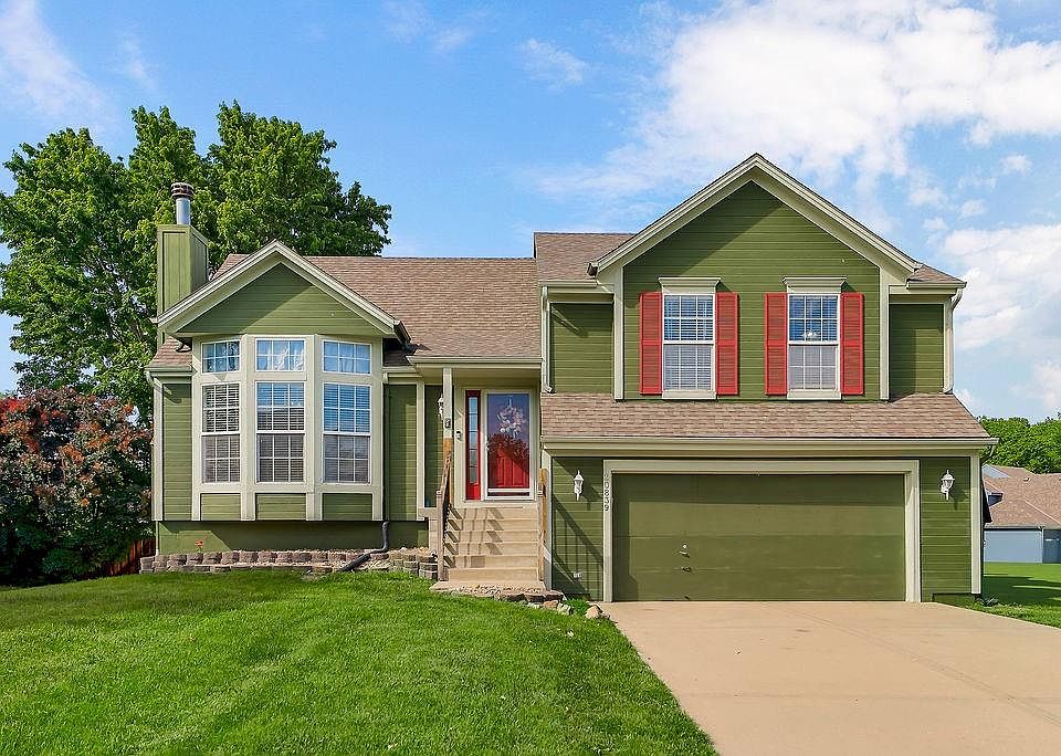 1st image of 20839 S Skyview Ln