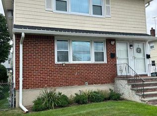 115 Nassau Blvd APT 1, West Hempstead, NY 11552