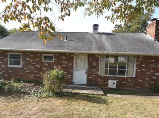 238 Trenton Rd, Fairless Hills, PA 19030