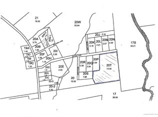 8 Sunrise Dr, Topsham, ME 04086