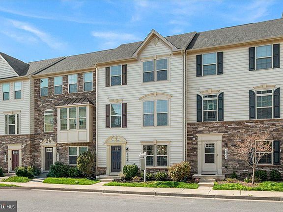 2nd image of 6004 Krantz Dr