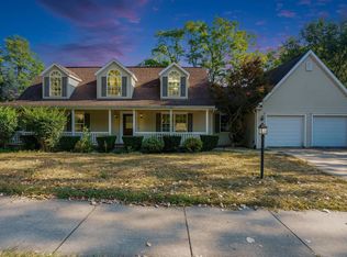 202 Highland Park Dr, Middlebury, IN 46540