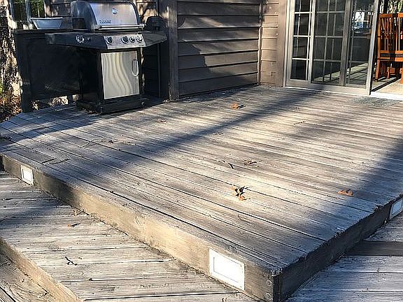 4th image of 2318 Sanford Dr