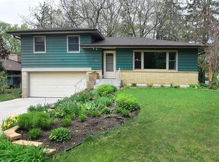 322 5th Ave SW, Faribault, MN 55021