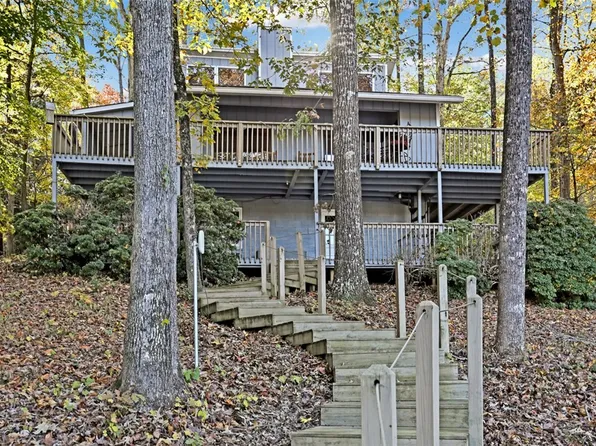 104 Indian Hills Dr, Westminster, SC 29693