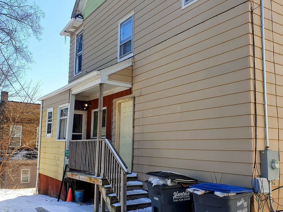 1st image of 214 N 12th Ave E #A
