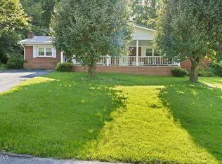 207 Sycamore St, Erwin, TN 37650