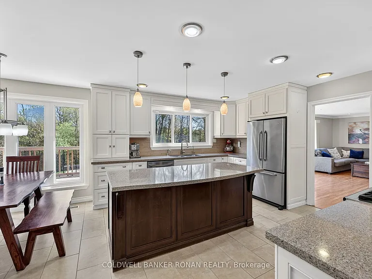 12 Themer Ct — Photo 9