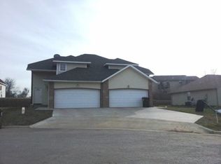 3142 W Golden Valley Ct, Springfield, MO 65807