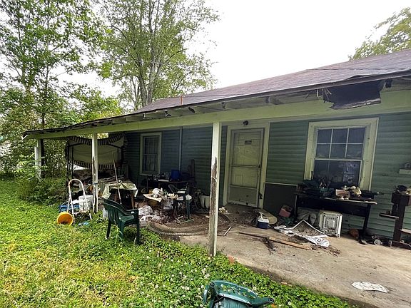 4th image of 161 Vicksburg Ave