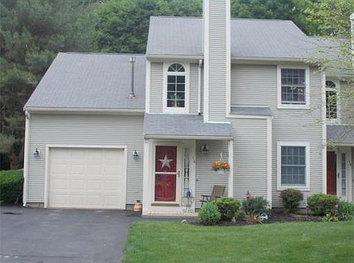 1st image of 16 E Glen Dr