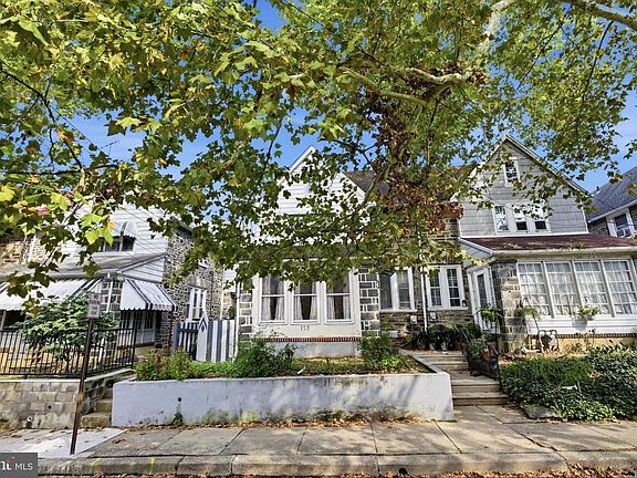 2nd image of 115 Copley Rd