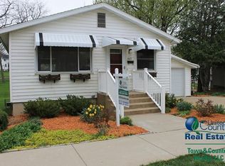 665 N Water St, Platteville, WI 53818