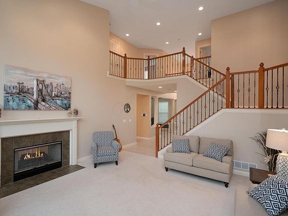 5th image of 2863 Langly Ct