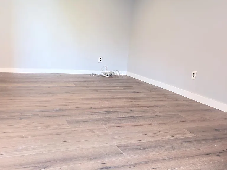 3746 S Hereford Ln — Photo 2