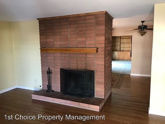 2nd image of 502 E Orchard St