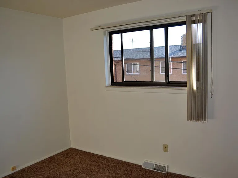 Willo Vu Apartments of Eastlake — Photo 33