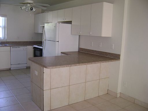 2nd image of 4029 Skyline Blvd APT 202