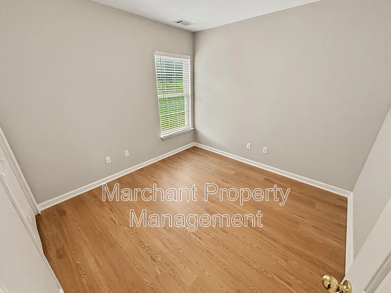 776 Waterbrook Ln — Photo 33