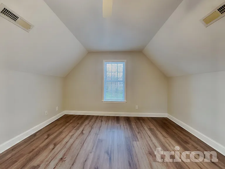 6939 Prairie Grove Dr — Photo 16