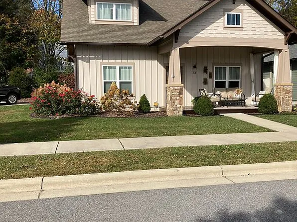 33 Bungalow Way, Brevard, NC 28712