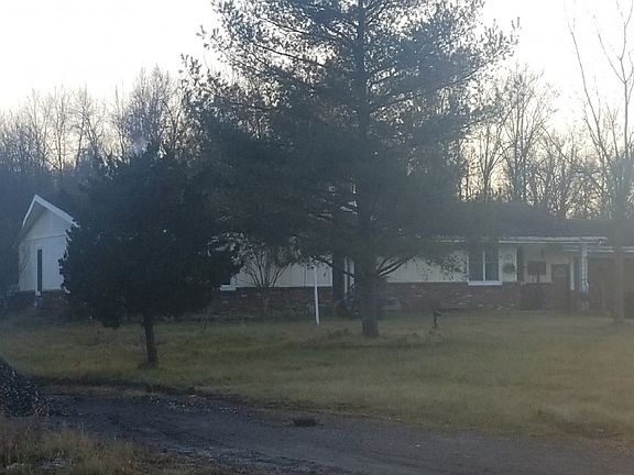 3rd image of 46801 Executive Dr