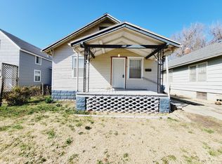 504 E 6th St, Newton, KS 67114