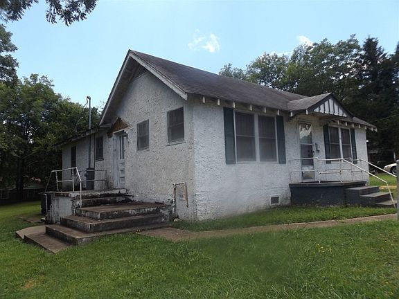 3rd image of 1115 Greenwood Ave