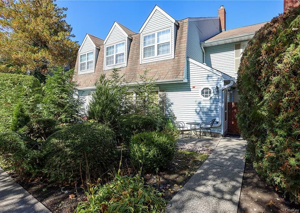 1st image of 56 Homestead Village Dr