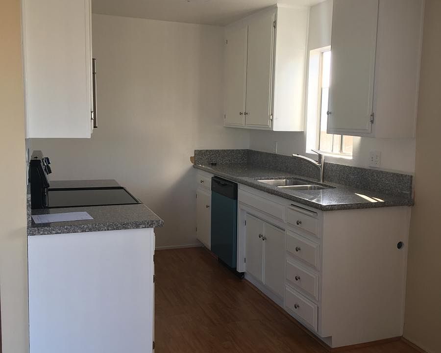 1st image of 215 N Belmont St APT 203