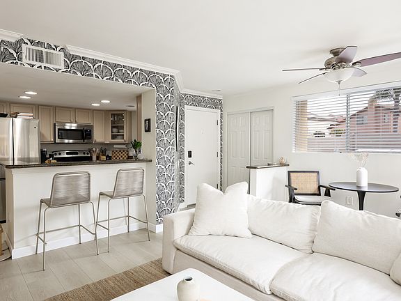 5th image of 15383 Maturin Dr Unit 218