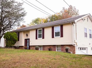 90 Oldham Rd, Wayne, NJ 07470