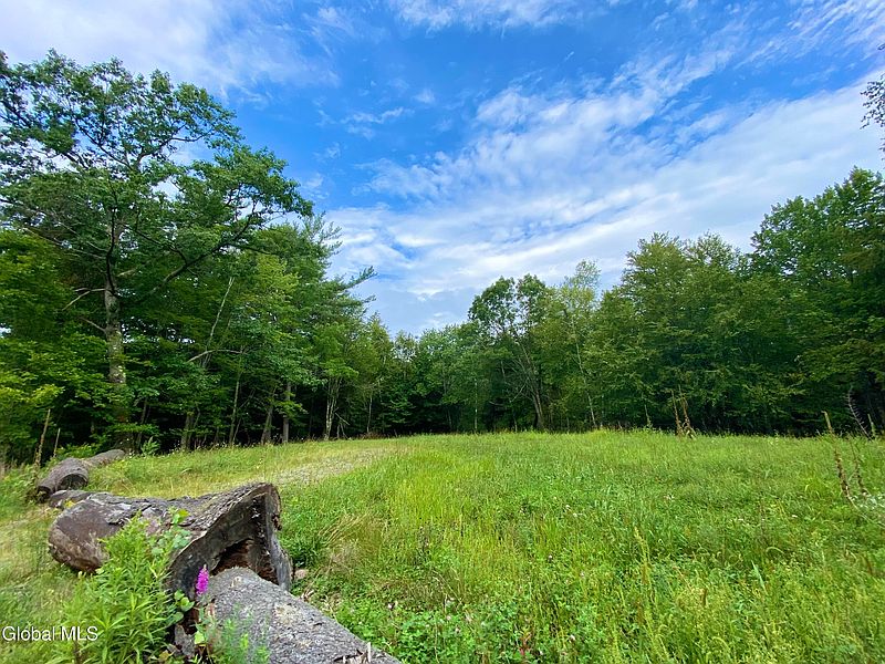4th image of 370 County Road 10