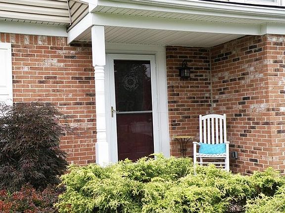 4th image of 3591 Juniper St