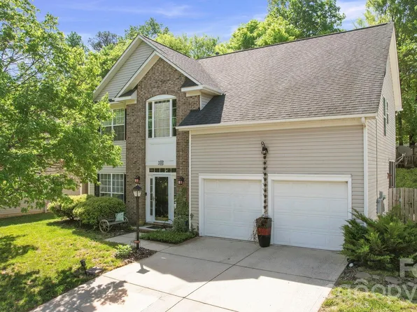 5300 Crisfield Rd, Charlotte, NC 28269