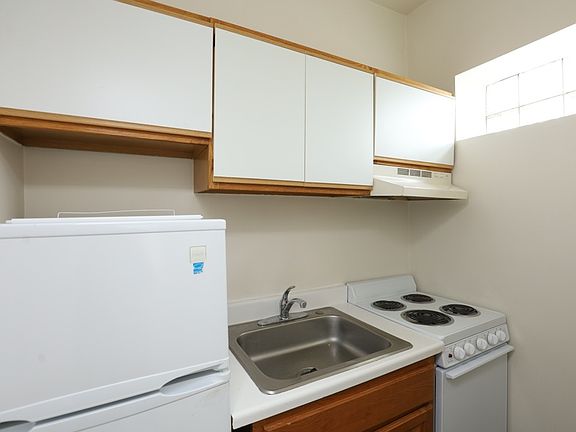 2nd image of 3957 N Irving Park #803