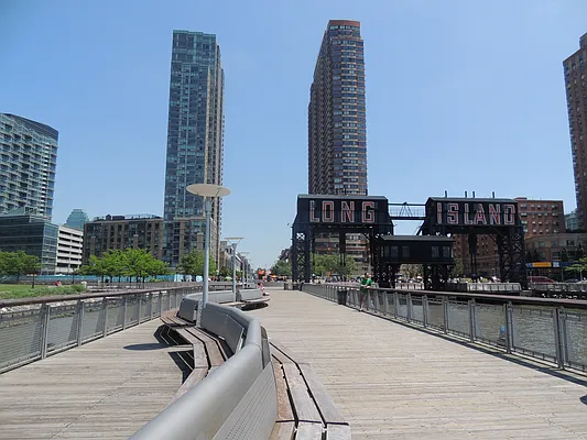 Rented by New York Realty Minimax Inc | media 10