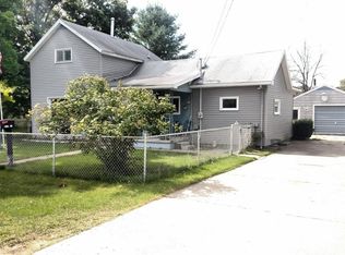 435 Birch St, Belding, MI 48809