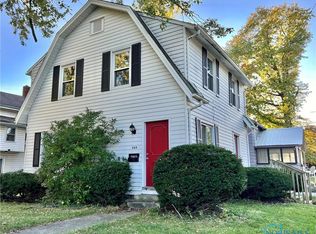 949 Walnut St, Fostoria, OH 44830