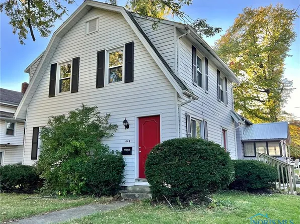 949 Walnut St, Fostoria, OH 44830