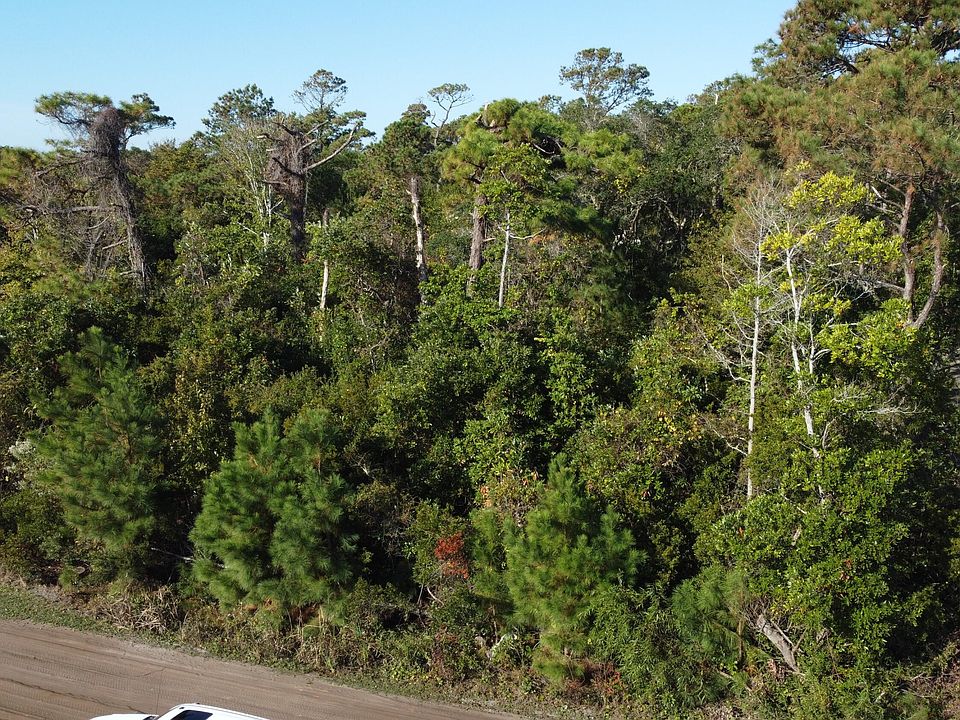 1st image of 511 Cape Lookout Drive