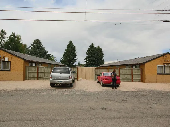 1958 Beck Ave APT 1, Cody, WY 82414