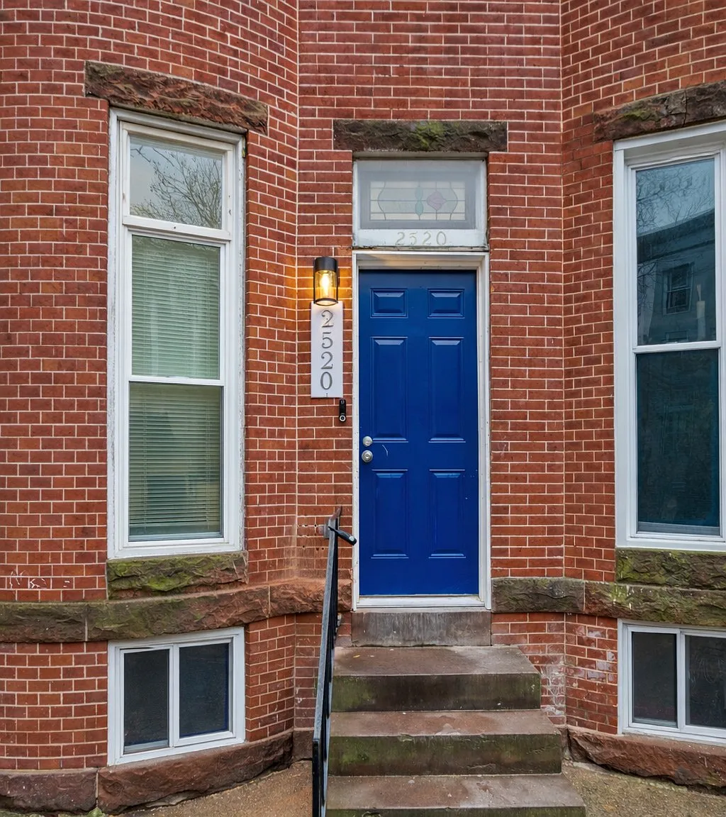 3 bed, 1800 sqft, $2,300 — Photo 3