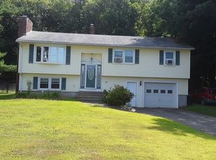 484 East St, Easthampton, MA 01027