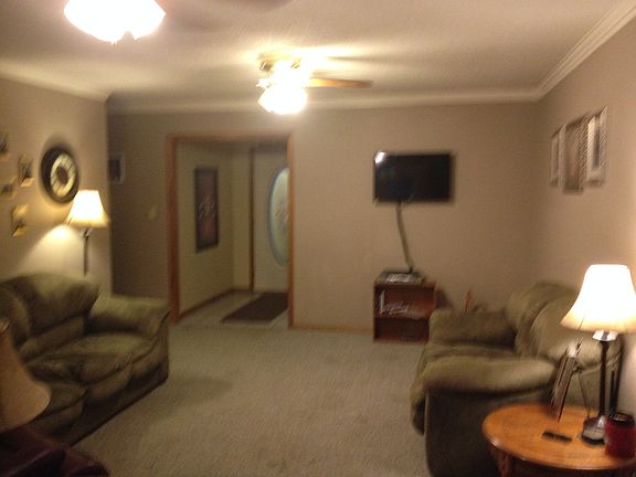 4th image of 615 N 15th St